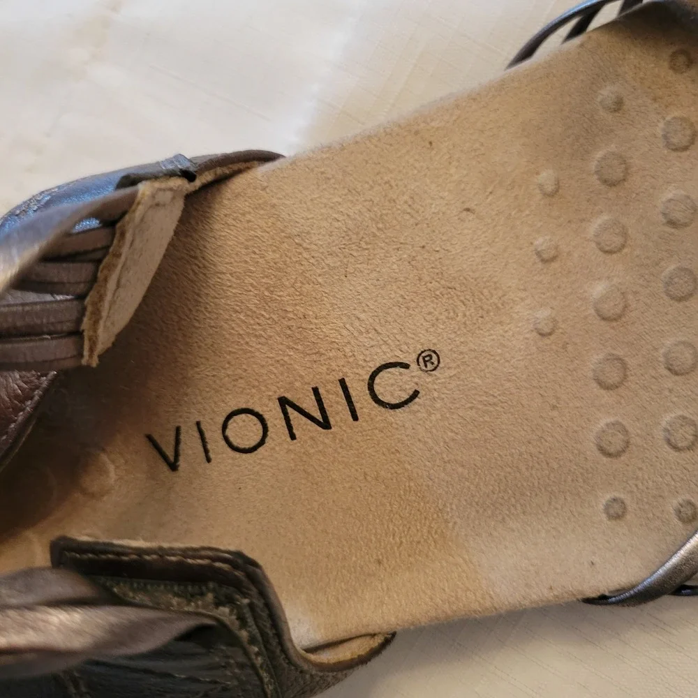 Vionic 9 Sandals Pewter Metallic Strappy Leather Orthotic TALULAH Summer Glam
